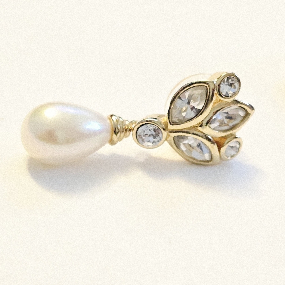 Christian Dior Vintage 90s pearl drop Swarovski crystal dangle earrings - Picture 8 of 10